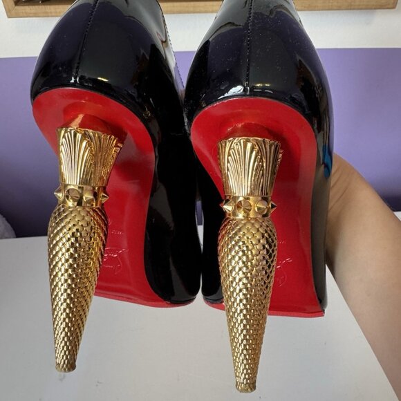 Christian Louboutin Lipchick Black Patent Leather Pumps - Picture 9 of 12